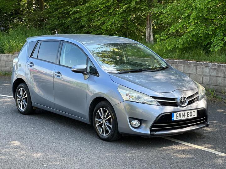 Toyota Verso 2.0 D-4D Icon Euro 5 5dr