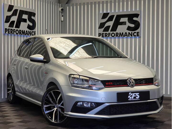 Volkswagen Polo 1.8 TSI BlueMotion Tech GTI DSG Euro 6 (s/s) 5dr Volkswagen Polo 1.8 TSI BlueMotion Tech GTI DSG Euro 6 (s/s) 5dr