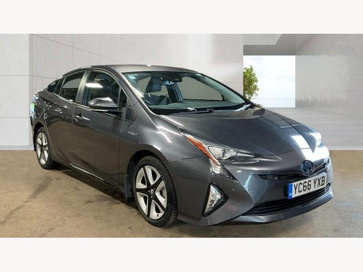 Toyota Prius 1.8 VVT-h Business Edition Plus CVT Euro 6 (s/s) 5dr (15in Alloy)