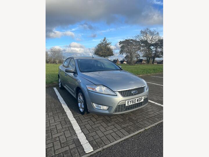 Ford Mondeo 2.0 EcoBoost Titanium Powershift 5dr