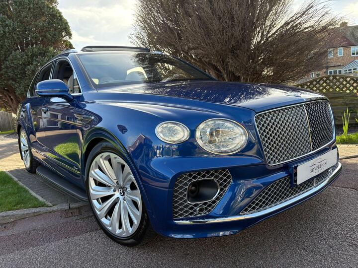 Bentley Bentayga 4.0 V8 Azure Auto 4WD Euro 6 (s/s) 5dr Bentley Bentayga 4.0 V8 Azure Auto 4WD Euro 6 (s/s) 5dr