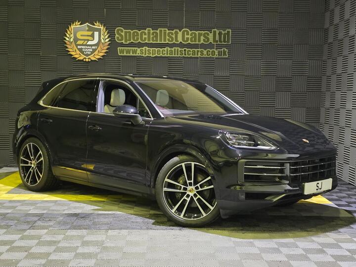 Porsche CAYENNE 3.0T V6 TiptronicS 4WD Euro 6 (s/s) 5dr Porsche CAYENNE 3.0T V6 TiptronicS 4WD Euro 6 (s/s) 5dr