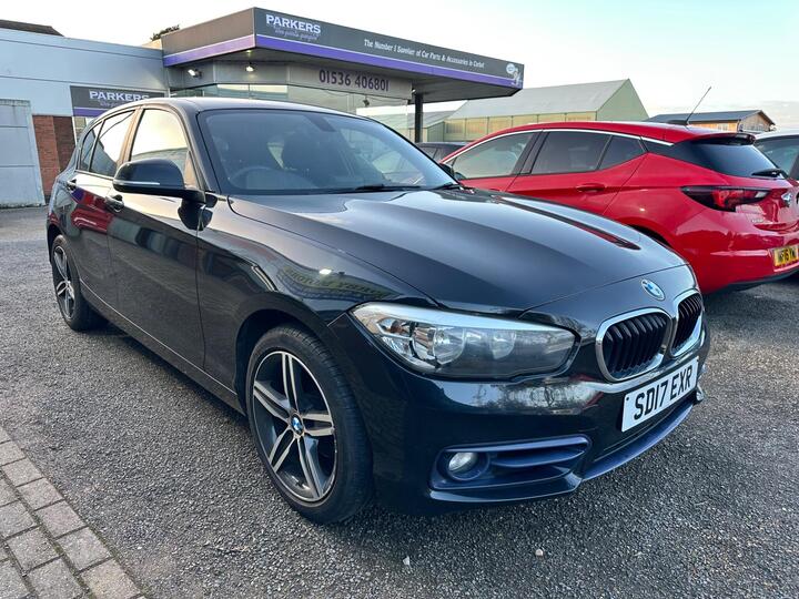 BMW 1 Series 2.0 118d Sport Auto Euro 6 (s/s) 5dr BMW 1 Series 2.0 118d Sport Auto Euro 6 (s/s) 5dr