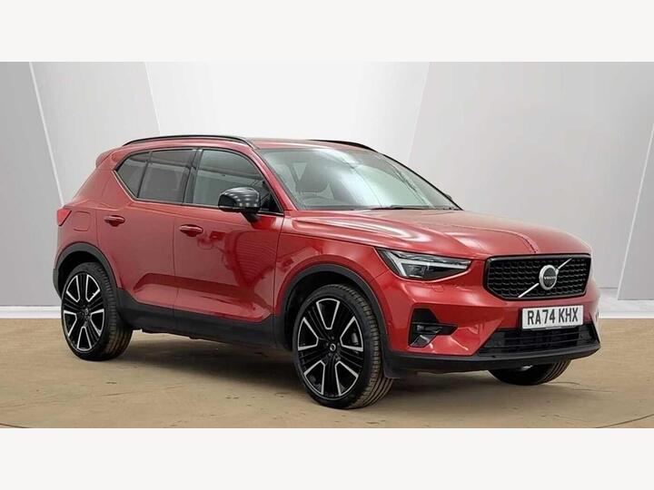Volvo XC40 2.0 B3 MHEV Ultra Dark DCT Auto Euro 6 (s/s) 5dr