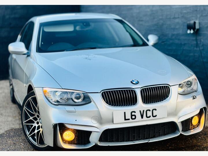 BMW 3 Series 3.0 330i SE Steptronic Euro 5 2dr