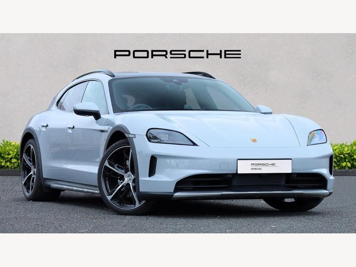 Porsche TAYCAN Performance Plus 105kWh 4 Cross Turismo Auto 4WD 5dr (11kW Charger)