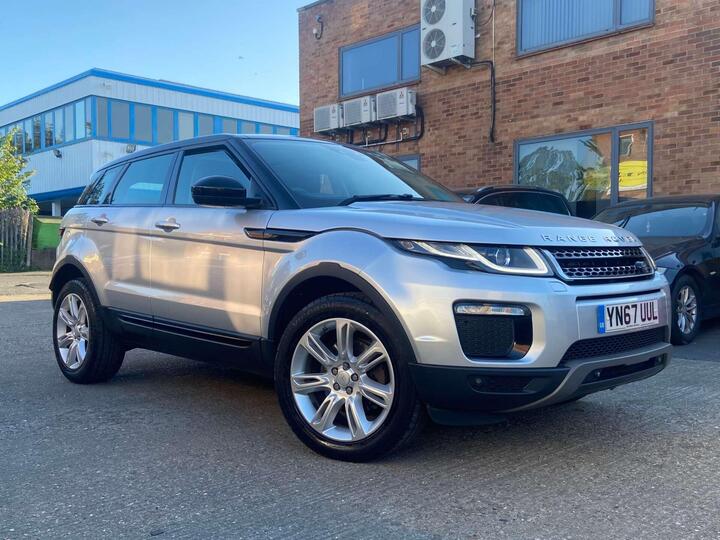 Land Rover Range Rover Evoque 2.0 TD4 SE Tech Auto 4WD Euro 6 (s/s) 5dr Land Rover Range Rover Evoque 2.0 TD4 SE Tech Auto 4WD Euro 6 (s/s) 5dr