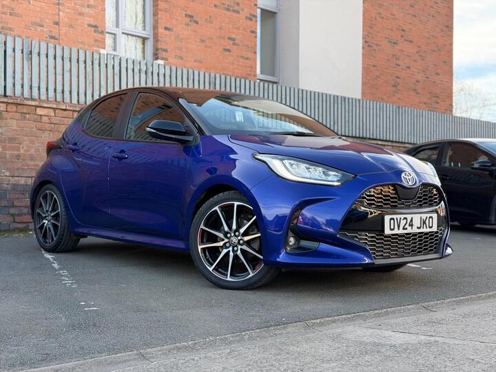 Toyota Yaris 1.5 VVT-h GR SPORT E-CVT Euro 6 (s/s) 5dr