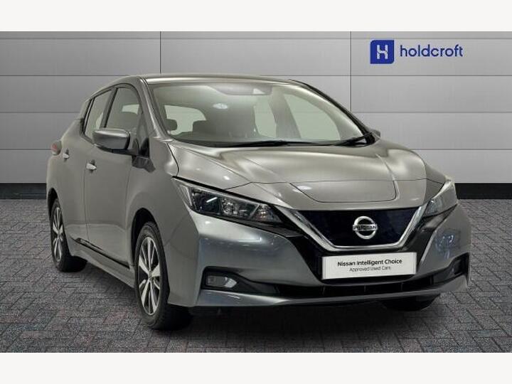 Nissan LEAF 40kWh Acenta Auto 5dr Nissan LEAF 40kWh Acenta Auto 5dr