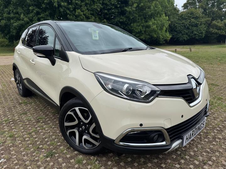 Renault Captur 1.2 TCe ENERGY Signature Nav Auto Euro 6 (s/s) 5dr