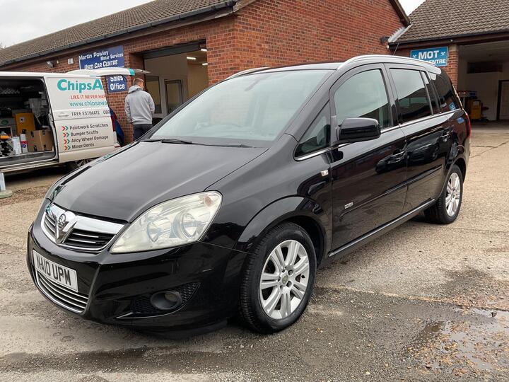 Vauxhall Zafira 1.6 16V Design Euro 4 5dr Vauxhall Zafira 1.6 16V Design Euro 4 5dr