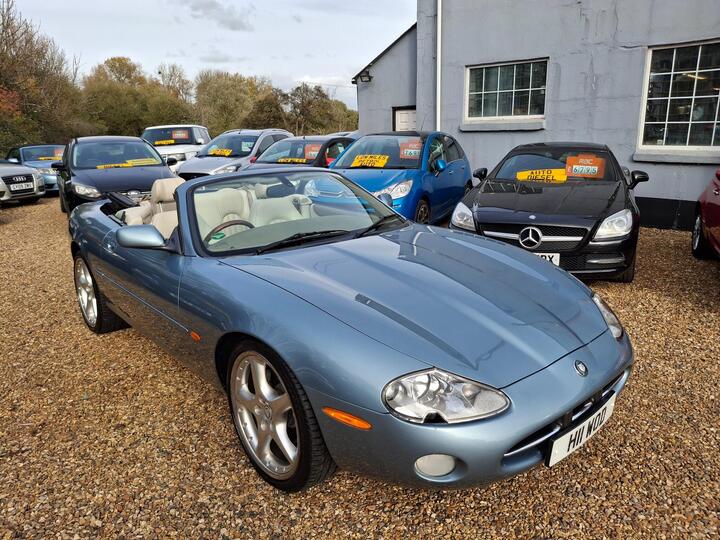 Jaguar XK8 4.0 2dr