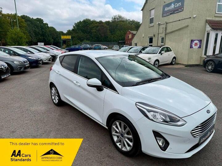 Ford Fiesta 1.0T EcoBoost Titanium Euro 6 (s/s) 5dr