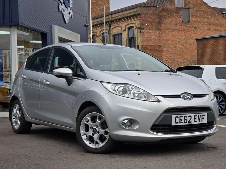 Ford Fiesta 1.25 Zetec 5dr