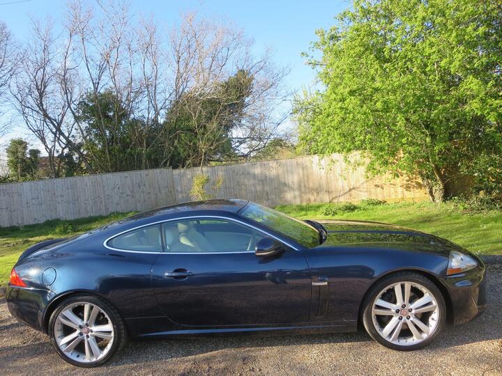 Jaguar XK 5.0 V8 Portfolio Auto Euro 5 2dr