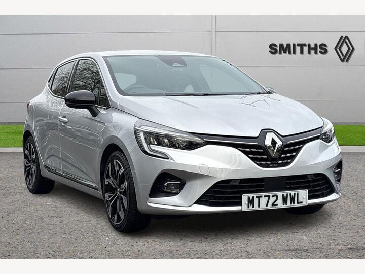 Renault Clio 1.6 E-TECH Techno Auto Euro 6 (s/s) 5dr