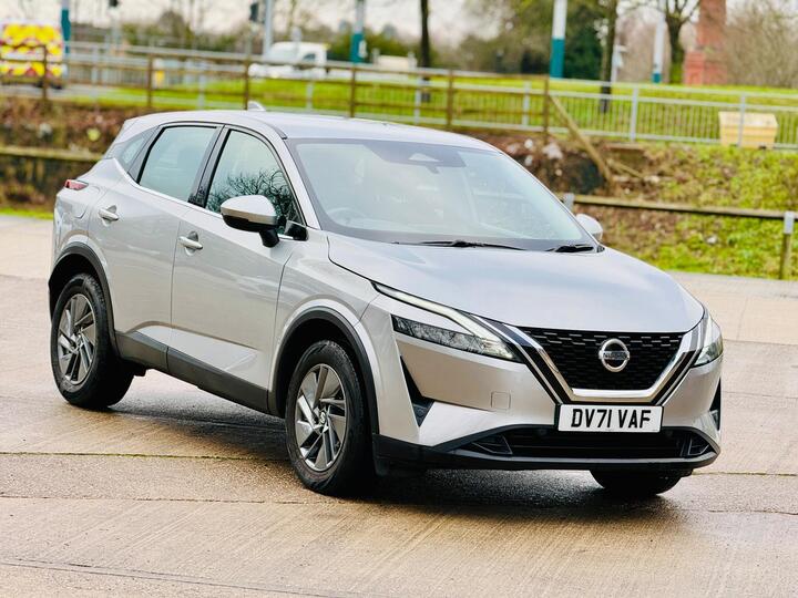 Nissan Qashqai 1.3 DIG-T MHEV Acenta Premium Euro 6 (s/s) 5dr