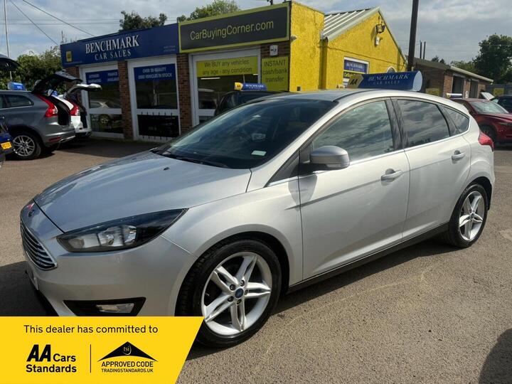 Ford Focus 1.0T EcoBoost Zetec Euro 6 (s/s) 5dr