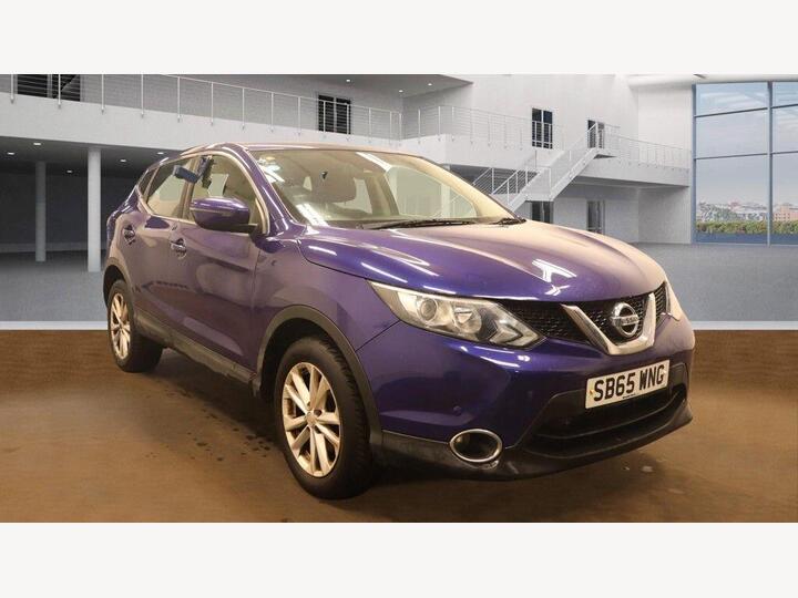 Nissan Qashqai 1.2 DIG-T Acenta 2WD Euro 6 (s/s) 5dr
