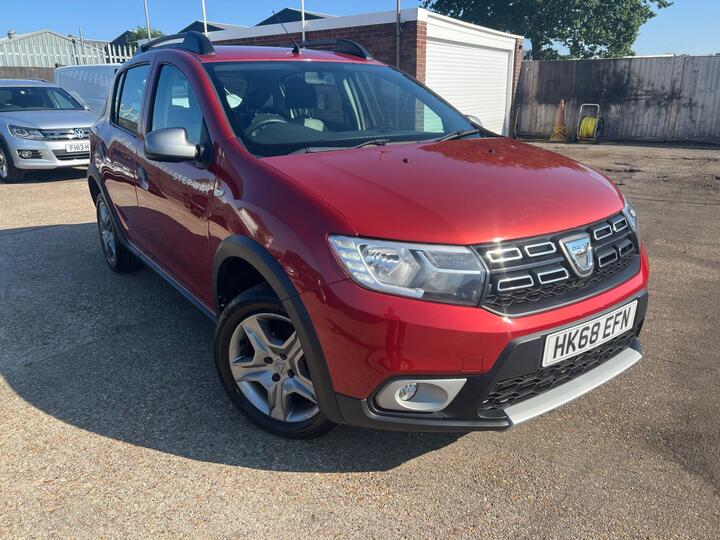 Dacia Sandero Stepway 0.9 TCe Essential Euro 6 (s/s) 5dr