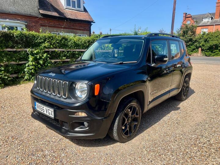 Jeep Renegade 1.4T MultiAirII Longitude DDCT Euro 6 (s/s) 5dr Jeep Renegade 1.4T MultiAirII Longitude DDCT Euro 6 (s/s) 5dr