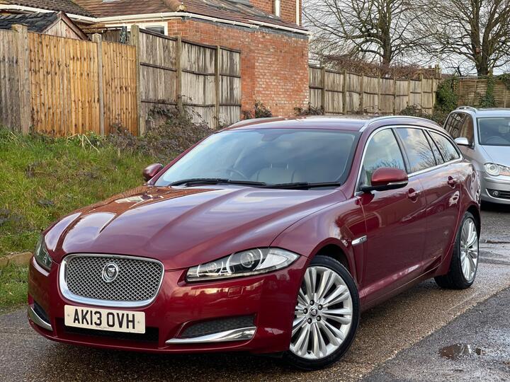 Jaguar XF 2.2d Portfolio Sportbrake Auto Euro 5 (s/s) 5dr