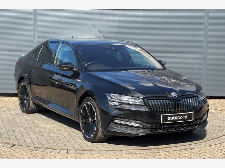 Skoda SUPERB 1.4 TSI IV 13kWh SportLine Plus DSG Euro 6 (s/s) 5dr Skoda SUPERB 1.4 TSI IV 13kWh SportLine Plus DSG Euro 6 (s/s) 5dr