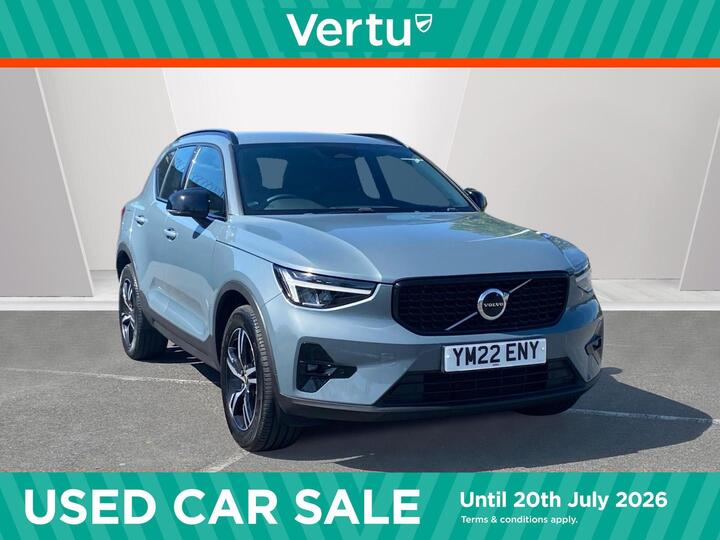 Volvo XC40 2.0 B3 MHEV Plus Dark DCT Auto Euro 6 (s/s) 5dr