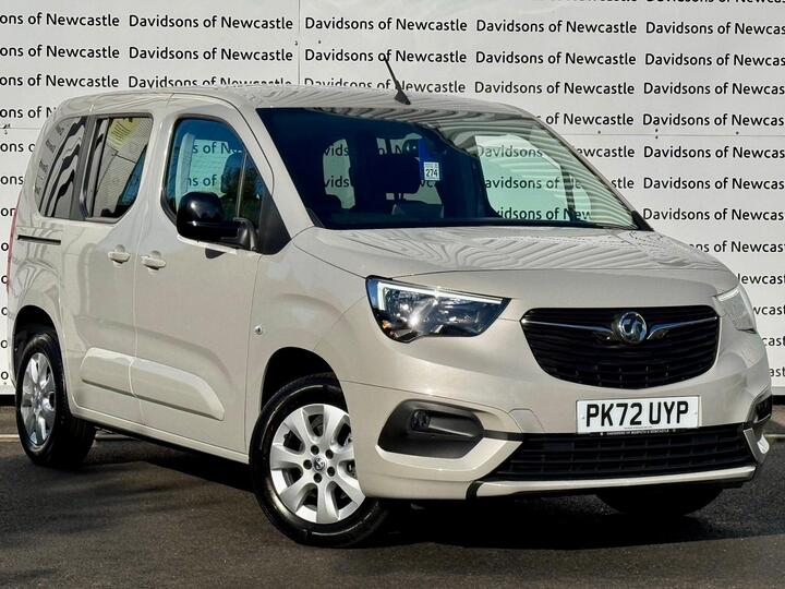 Vauxhall Combo Life 1.5 Turbo D SE Euro 6 (s/s) 5dr Vauxhall Combo Life 1.5 Turbo D SE Euro 6 (s/s) 5dr