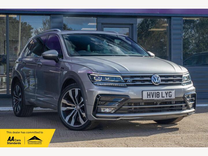 Volkswagen TIGUAN 2.0 TDI R-Line DSG Euro 6 (s/s) 5dr
