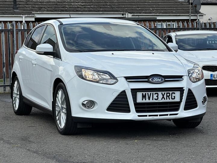 Ford FOCUS 1.0T EcoBoost Zetec Euro 5 (s/s) 5dr