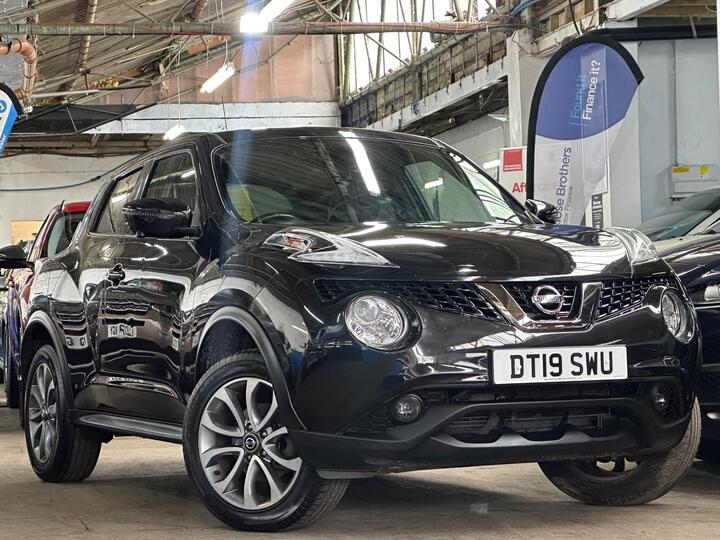 Nissan Juke 1.6 Tekna XTRON Euro 6 5dr Nissan Juke 1.6 Tekna XTRON Euro 6 5dr