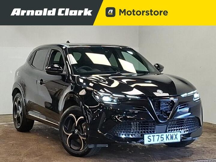 Alfa Romeo Junior 1.2 MHEV Ibrida Intensa E-DCT Euro 6 (s/s) 5dr