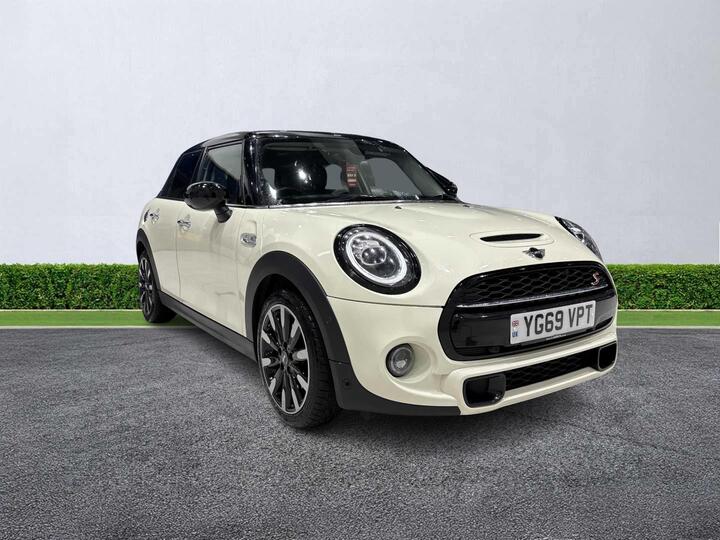 MINI Hatch 2.0 Cooper S Exclusive Steptronic Euro 6 (s/s) 5dr