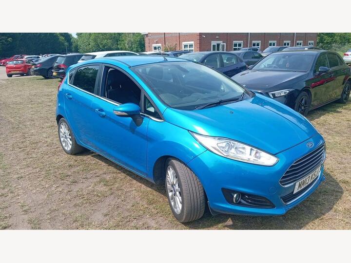 Ford Fiesta 1.0T EcoBoost Titanium X Euro 5 (s/s) 5dr
