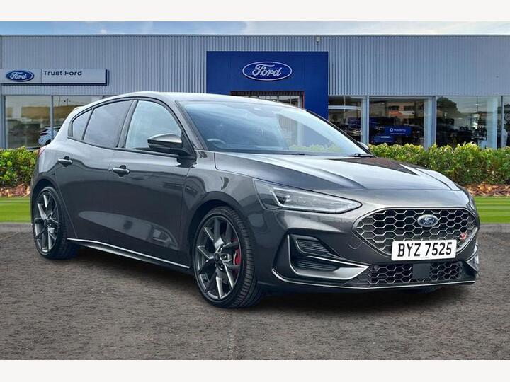 Ford FOCUS 2.3T EcoBoost ST Euro 6 (s/s) 5dr