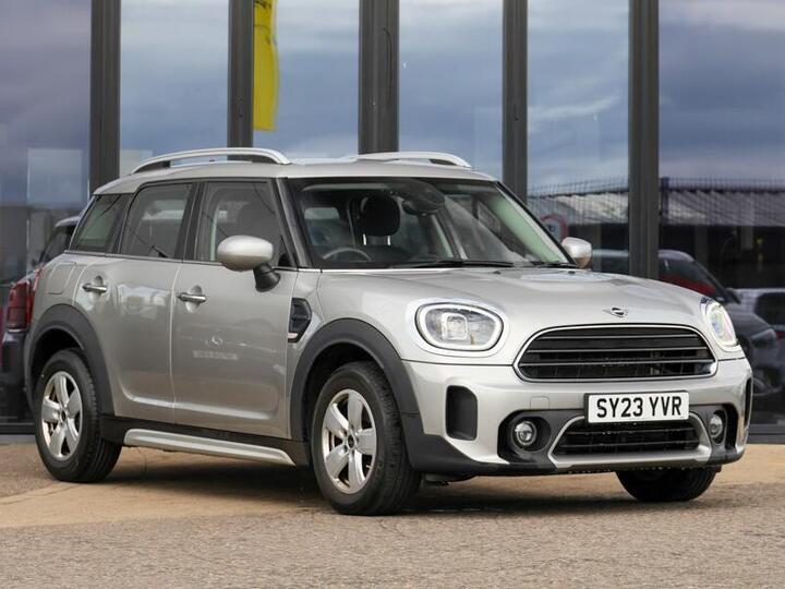 MINI Countryman 1.5 Cooper Classic Steptronic Euro 6 (s/s) 5dr