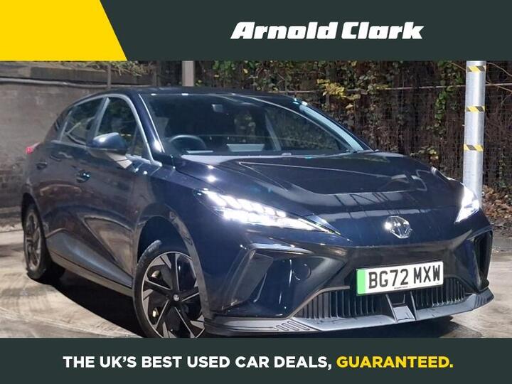 MG MG4 64kWh SE Long Range Auto 5dr
