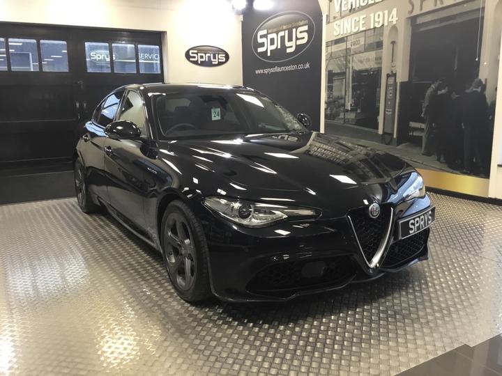 Alfa Romeo Giulia 2.0T Veloce Auto Euro 6 (s/s) 4dr