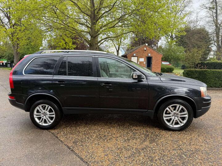 Volvo XC90 2.4 D5 SE Geartronic AWD 5dr