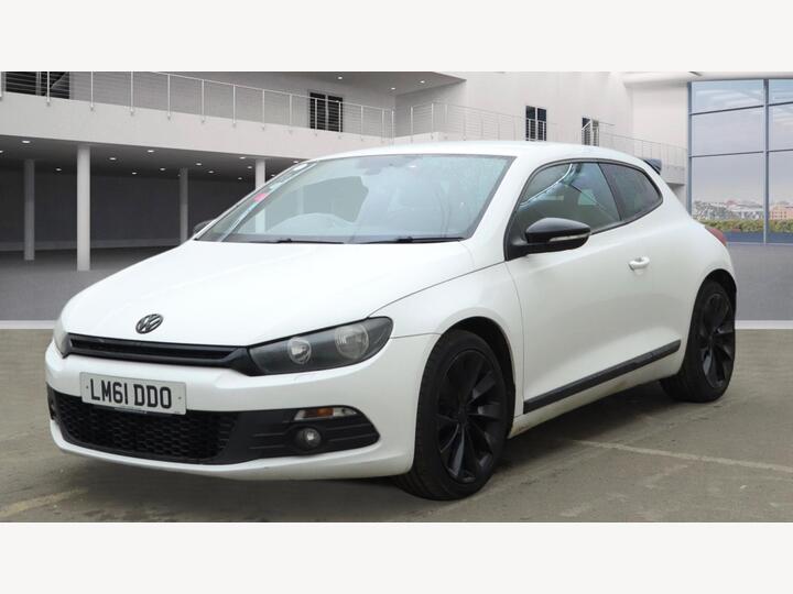 Volkswagen Scirocco 2.0 TSI GT DSG Euro 5 3dr
