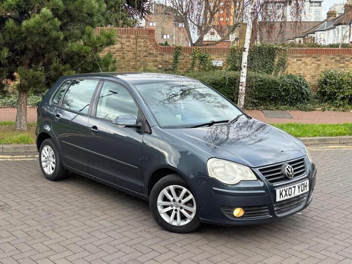 Volkswagen Polo 1.4 S 5dr