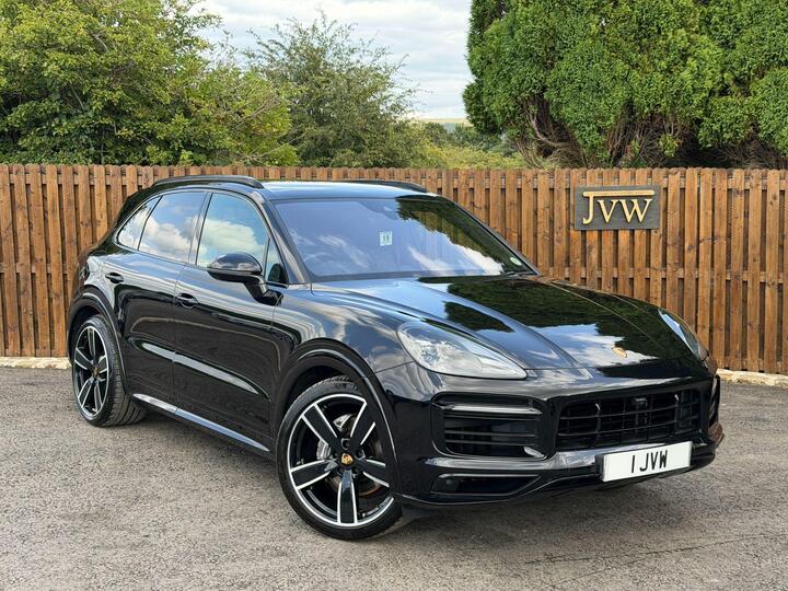 Porsche Cayenne 3.0 V6 E-Hybrid 17.9kWh TiptronicS 4WD Euro 6 (s/s) 5dr (3.6kW Charger)
