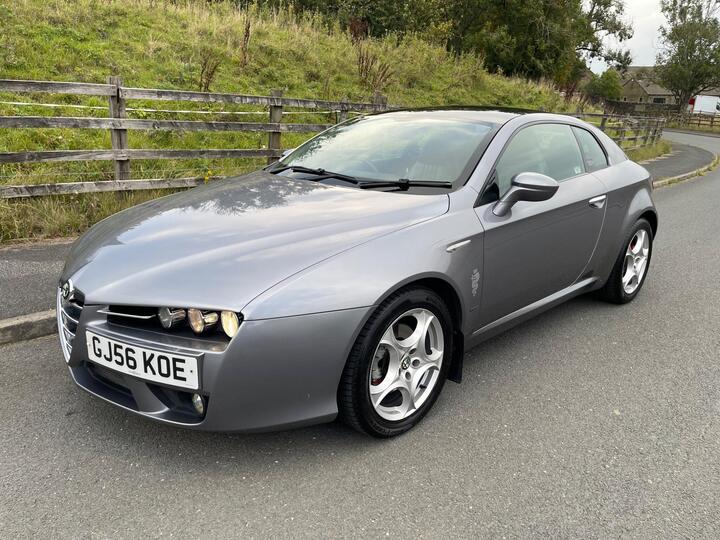 Alfa Romeo Brera 2.2 JTS SV 3dr Alfa Romeo Brera 2.2 JTS SV 3dr