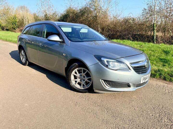 Vauxhall Insignia 2.0 CDTi EcoFLEX Design Sports Tourer Euro 5 (s/s) 5dr