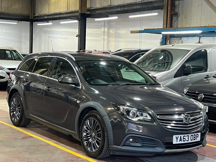 Vauxhall Insignia 2.0 CDTi EcoFLEX Country Tourer 4WD Euro 5 (s/s) 5dr