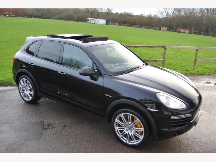 Porsche Cayenne 3.0h V6 S TiptronicS 4WD Euro 5 (s/s) 5dr