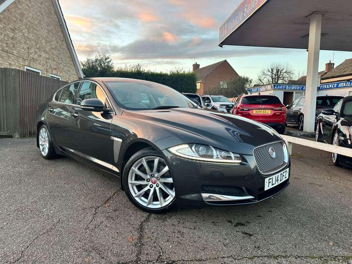 Jaguar XF 2.2d Premium Luxury Auto Euro 5 (s/s) 4dr
