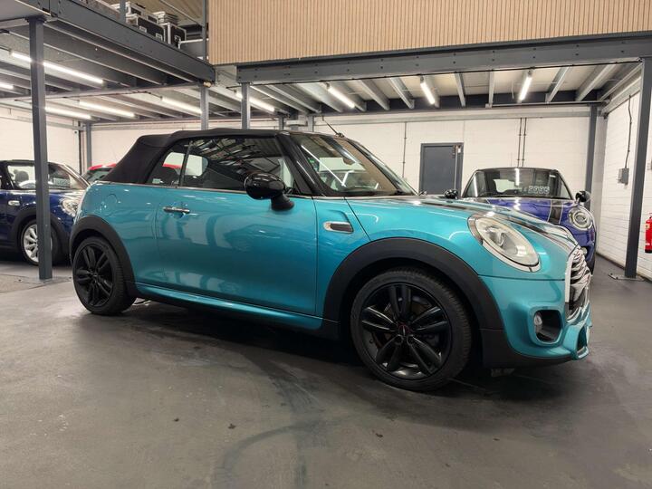 MINI Convertible 1.5 Cooper Euro 6 (s/s) 2dr