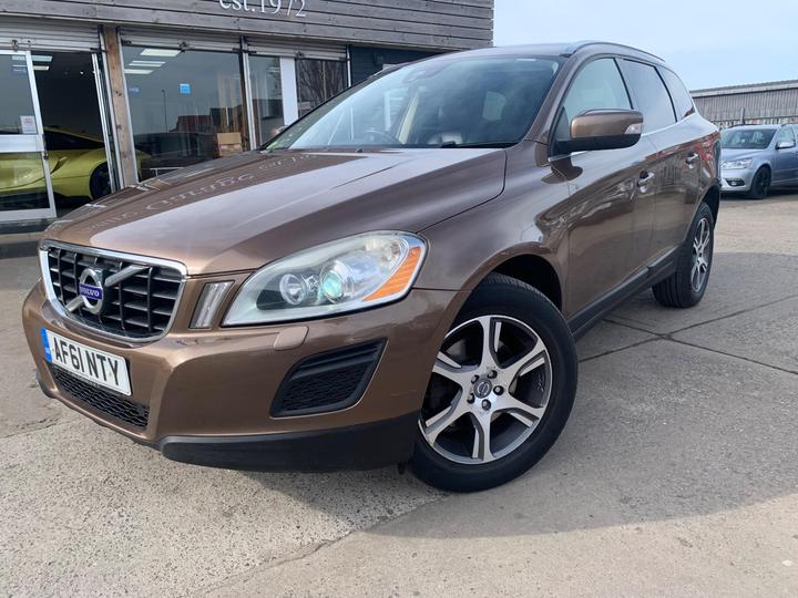 Volvo XC60 2.4 D5 SE Lux Geartronic AWD Euro 5 5dr